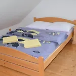 Goscinne Ino Zajrzyj Holiday home