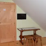 Goscinne Ino Zajrzyj Holiday home *