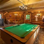 Goscinne Ino Zajrzyj Holiday home