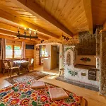 Goscinne Ino Zajrzyj Holiday home *