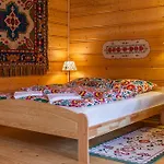 Goscinne Ino Zajrzyj Holiday home *