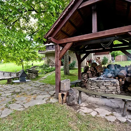 בית נופש Goscinne Ino Zajrzyj *