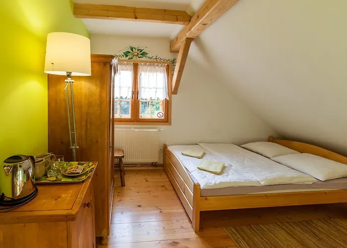 Goscinne Ino Zajrzyj בית נופש אוסטראון