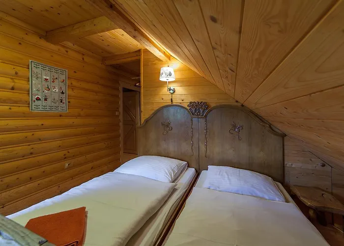 בית נופש Goscinne Ino Zajrzyj אוסטראון